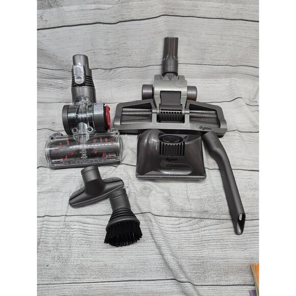 DYSON DC17 DC14 DC07 DC18 Bare Hardwood Floor Low Reach Attachments Vacuum Head - Picture 1 of 11